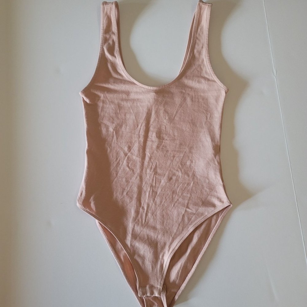Zara Bodysuit Small Beige Pink Tank Style Snap Closure One Piece